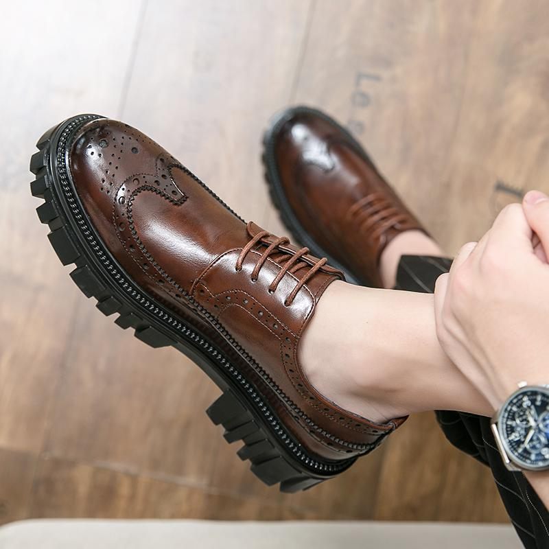 2024 Lente Brogue Schoenen Gesneden Herenschoenen Ronde Neus Zwart Pak Trouwschoenen Zakelijke Formele Heren