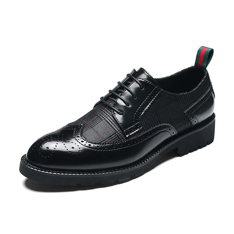 2024 Lente Nieuwe Retro Brogue Schoenen Match Kleur Jurk Mannen Trend Ademende Herenschoenen Casual