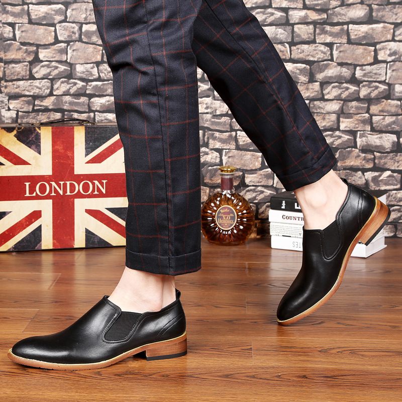 2024 Mannen Puntschoen Grote Maat Brogue Schoenen Trendy Retro Business Casual Dress