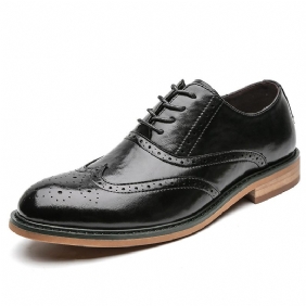 2024 Nieuwe Casual Business Geklede Schoenen Heren Brogue Trend Mode Platte