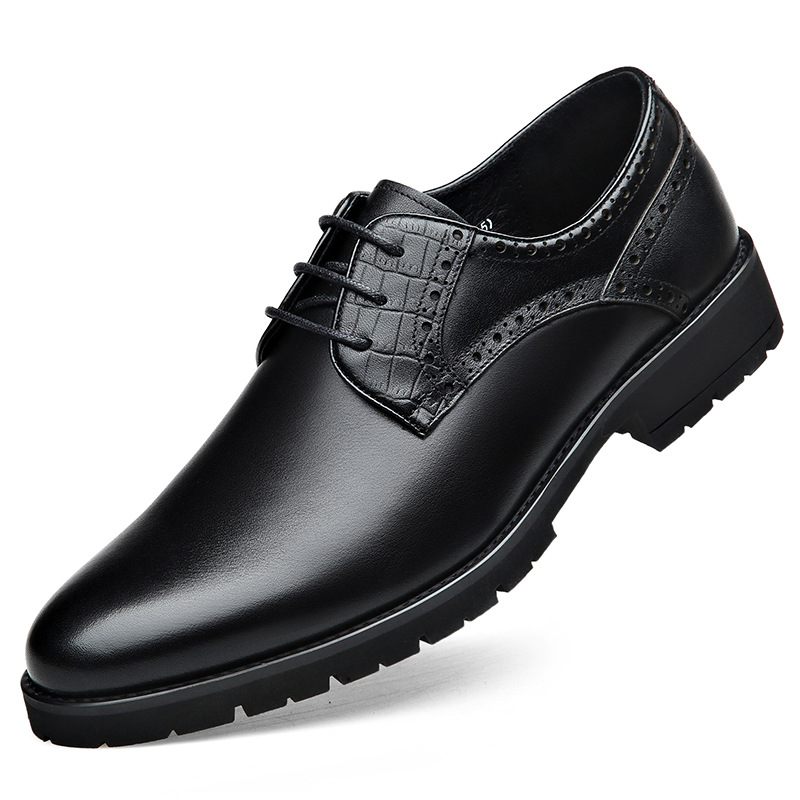 2024 Nieuwe Heren Business Casual Zwarte Brogue Schoenen Gesneden Herenschoenen Klassieke Jurk Vee