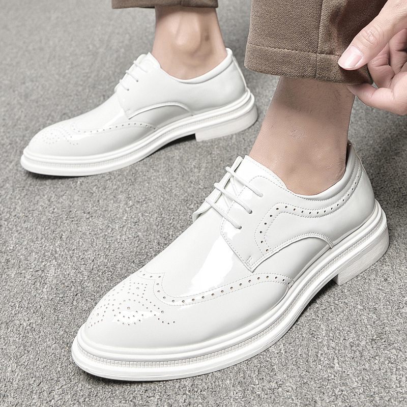 2024 Nieuwe Witte Pak Geklede Schoenen Brogue Dagelijkse Vrijetijdsschoenen Heren Verf