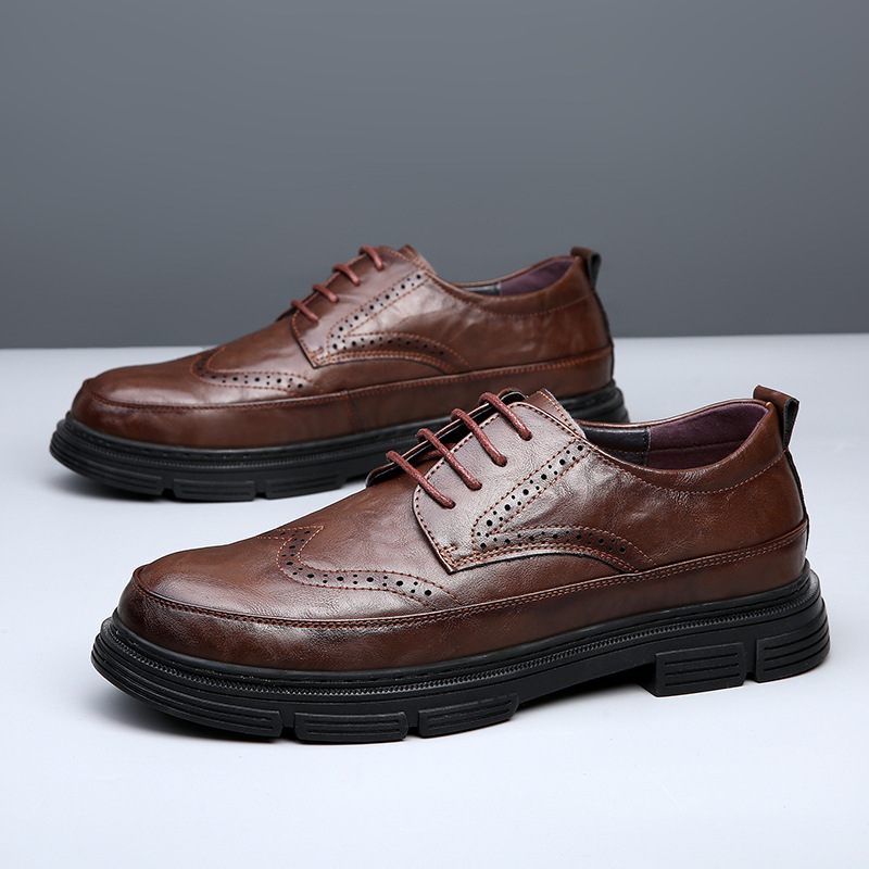 Brogue Schoenen Heren Formele Kleding 2024 Nieuwe Business Casual Herenschoenen Echt Leer Enkele Voering