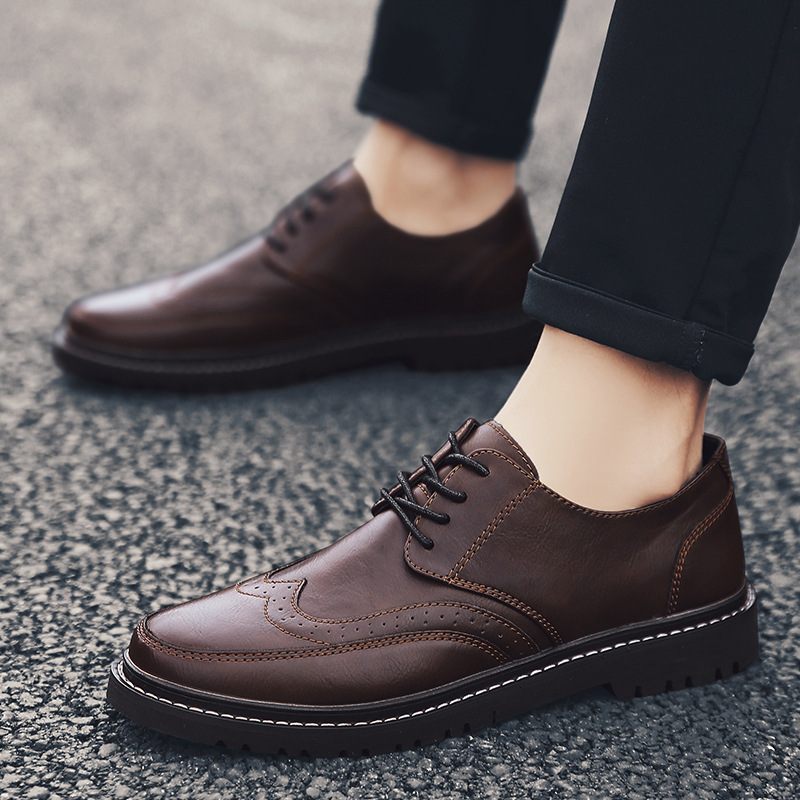 Casual Business Geklede Schoenen Heren 2024 Brogue Meeting Nieuwe Platte