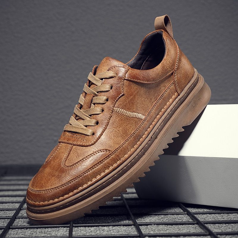 Herenschoenen 2024 Lente Nieuwe Brogue Schoenen Heren Casual Geklede Trendy Laag Uitgesneden Sneakers