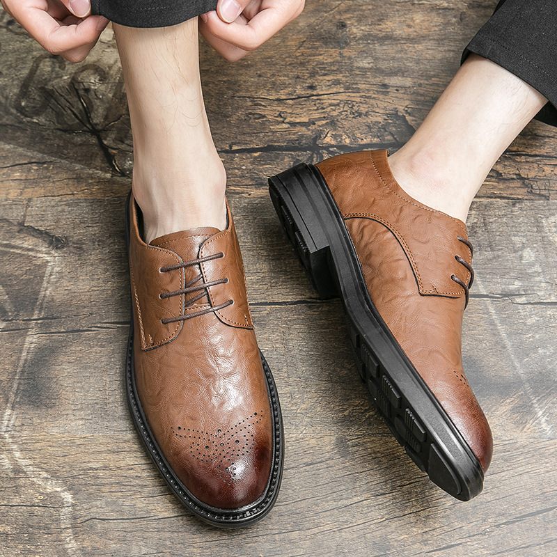 Herfsttrend Heren Business Casual Mode Brogue-schoenen Gesneden Dikke Zool Verhoog Kleine Trendy Schoenen