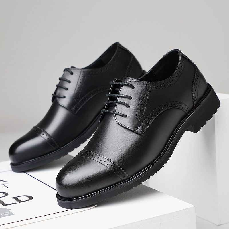 Koeienhuid Heren Geklede Schoenen Leer Business Casual Zachte Zool Brogue Gesneden Werkkleding Herenschoenen