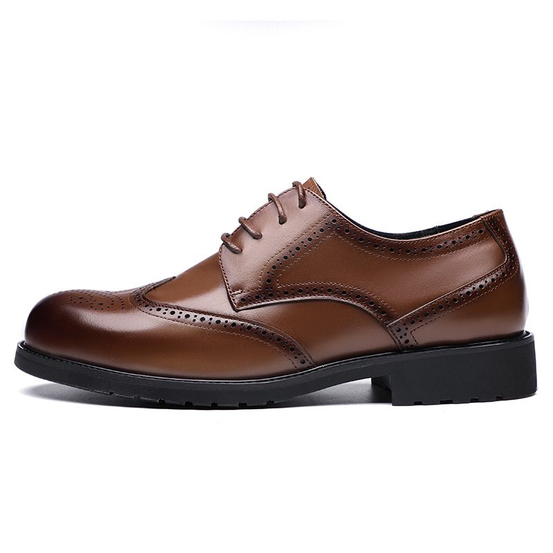 Lente Nieuwe Herenkleding Schoenen Echt Leer Koeienhuid Business Casual Brogue Gesneden Herenschoenen