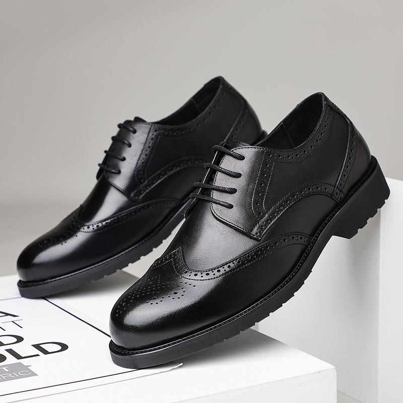 Lente Nieuwe Herenkleding Schoenen Echt Leer Koeienhuid Business Casual Brogue Gesneden Herenschoenen