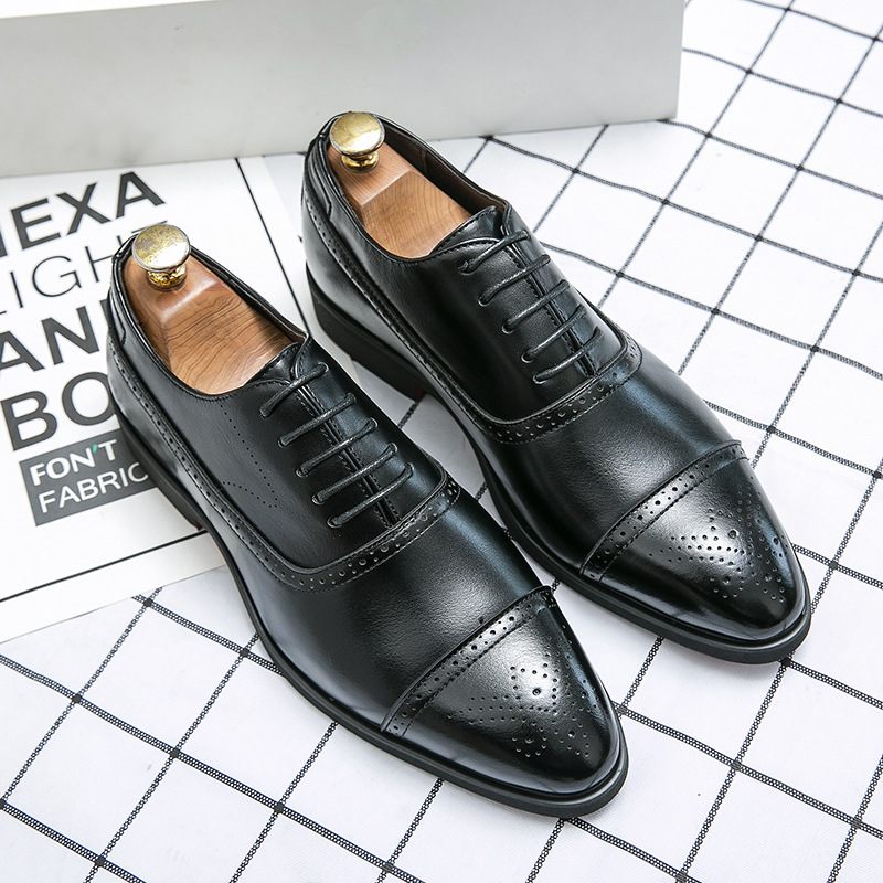 Plus Size Business Casual Oxford Schoenen Heren Zwarte Geklede Mode Brogues Gesneden Trouwschoenen