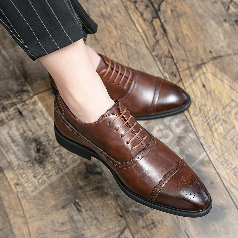 Plus Size Business Casual Oxford Schoenen Heren Zwarte Geklede Mode Brogues Gesneden Trouwschoenen