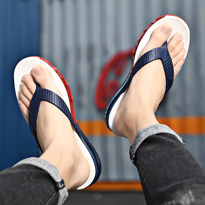 2024 Luchtkussen Slippers Schoenen Paar Modellen Zomer Nieuwe Strandschoenen Heren Rubberen Zachte Bodem Heren- En Damessandalen