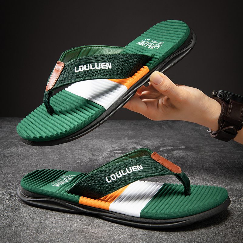 2024 Nieuwe Rubberen Slippers Heren Outdoor Strandslippers Zomer Antislip Sandalen Schoenen