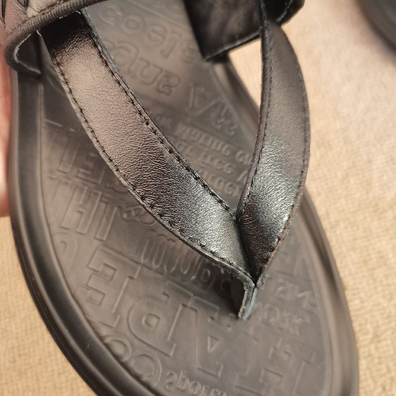 2024 Zomer Nieuwe Mannen Lederen Slippers Strand Schoenen Geweven Retro Sandalen Mannelijke