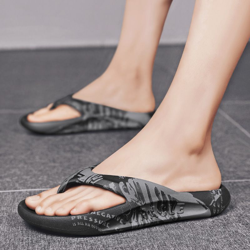 2024 Zomer Nieuwe Stijl Slippers Herenkamer Strand Dikke Bodem Trend Casual Sandalen Schoenen Heren