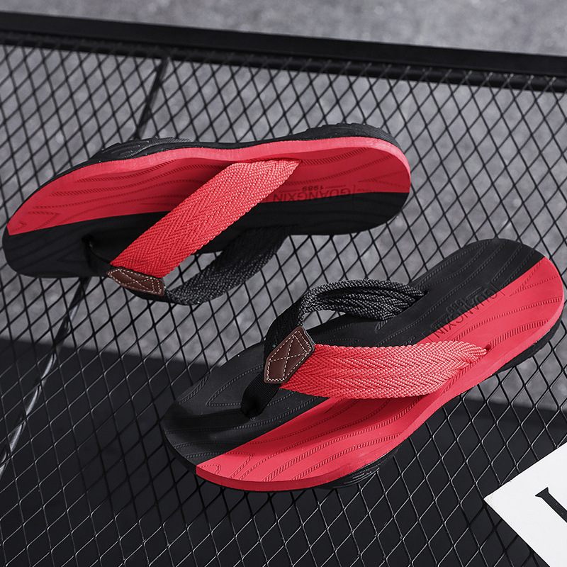 Nieuwe Zomerslippers Heren Outdoor Strandsandalen Pantoffels Schoenen Trend Antislip Sandalen