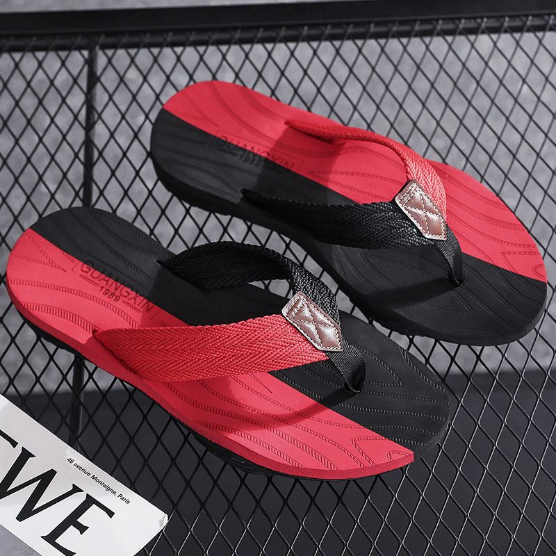 Nieuwe Zomerslippers Heren Outdoor Strandsandalen Pantoffels Schoenen Trend Antislip Sandalen