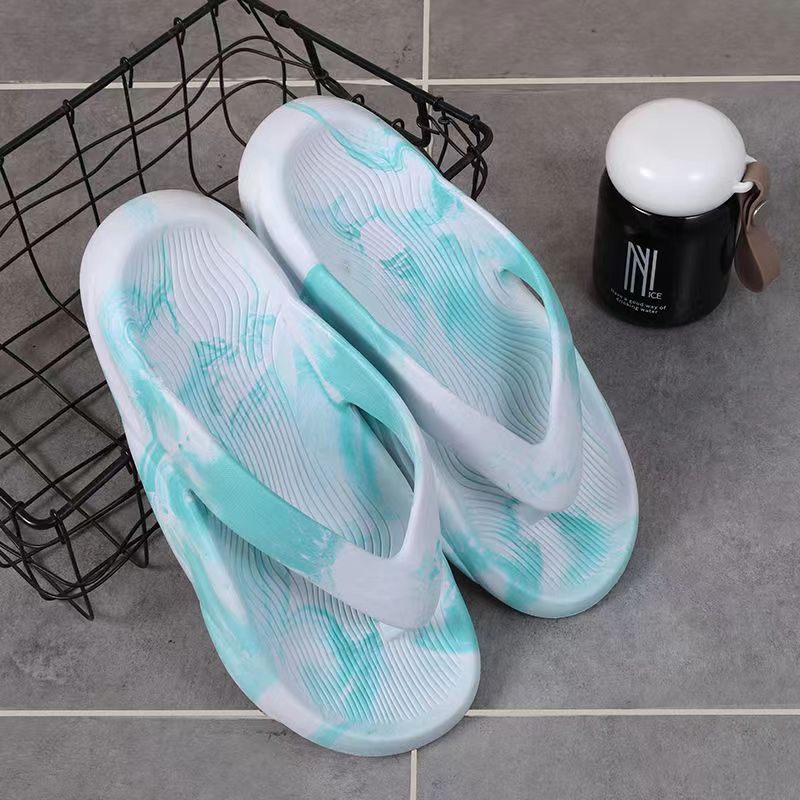 Slippers Heren Zomer Nieuwe Streamer Gradiënt Gemengde Kleur Dikke Bodem Trendy Zachte Antislip Sandalen Pantoffels Schoenen