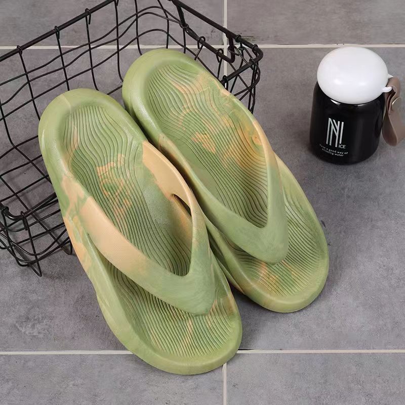 Slippers Heren Zomer Nieuwe Streamer Gradiënt Gemengde Kleur Dikke Bodem Trendy Zachte Antislip Sandalen Pantoffels Schoenen