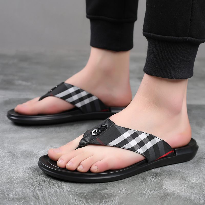 Zomer Nieuwe Slippers Herenschoenen Trendy Indoor En Outdoor Sandalen Met Open Tenen Pantoffels Schoenen Lichte Casual Heren