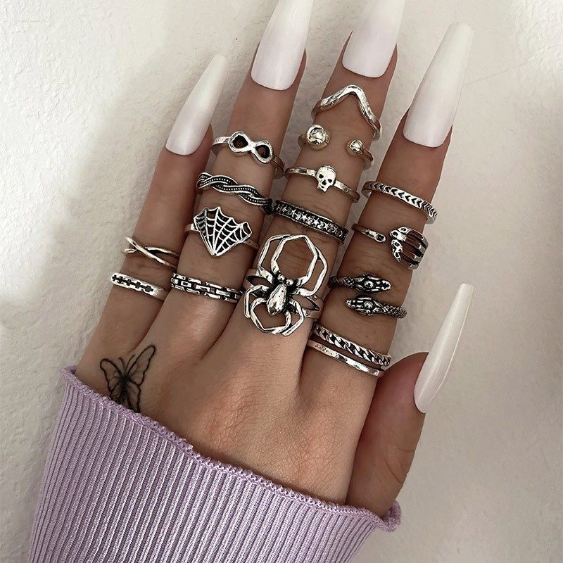 Gossip Snake Ketting Ring Vrouwen Niet Vervagen Liefde Hart Vlinder Schedel Joint Set