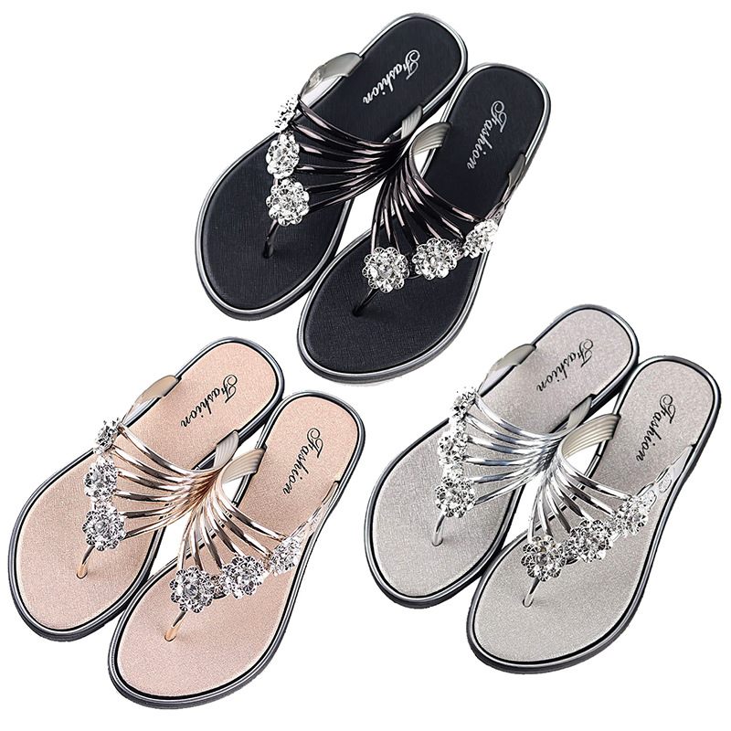 2024 Dames Slippers Zomer Sandalen Nieuwe Flat Pinch Damesschoenen Lichte Vrouwen Casual Flip-flops