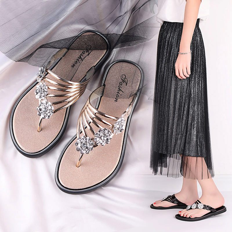 2024 Dames Slippers Zomer Sandalen Nieuwe Flat Pinch Damesschoenen Lichte Vrouwen Casual Flip-flops