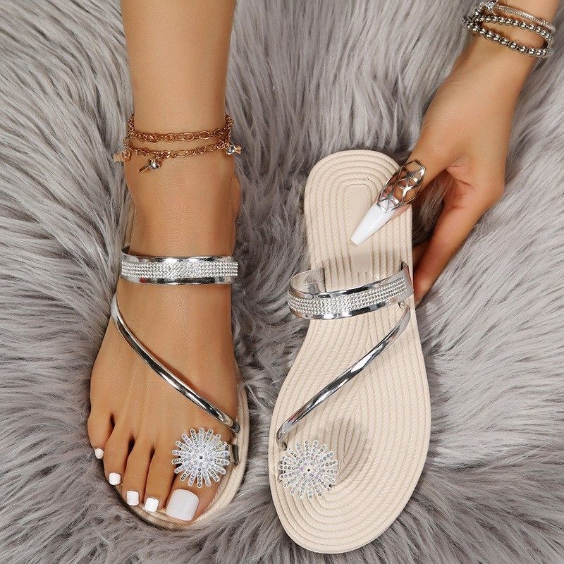 Grote Maat Sandalen Slippers Dames 22 Zomer Nieuwe Strandsandalen Strass Platte