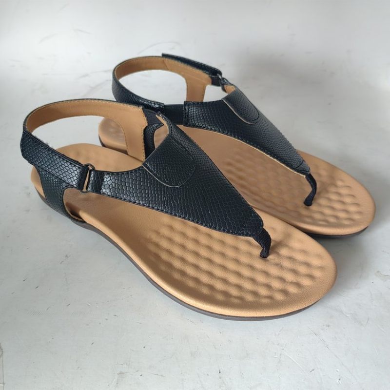 Mode Grote Flip-flop Sandalen Dames 2024 Nieuwe Platte Casual Strandsandalen