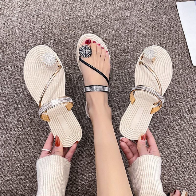 Mode Sandalen Slipper Schoenen Vrouwen 2024 Zomer Nieuwe Vakantie Strass Platte Romeinse