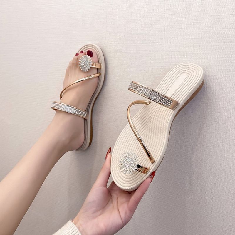 Mode Sandalen Slipper Schoenen Vrouwen 2024 Zomer Nieuwe Vakantie Strass Platte Romeinse