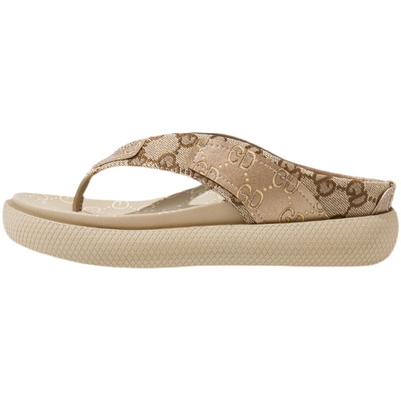 Sandalen Met Dikke Zolen Pantoffels Dames 2024 Zomer Nieuwe Mode Flip-flops Plateauzolen