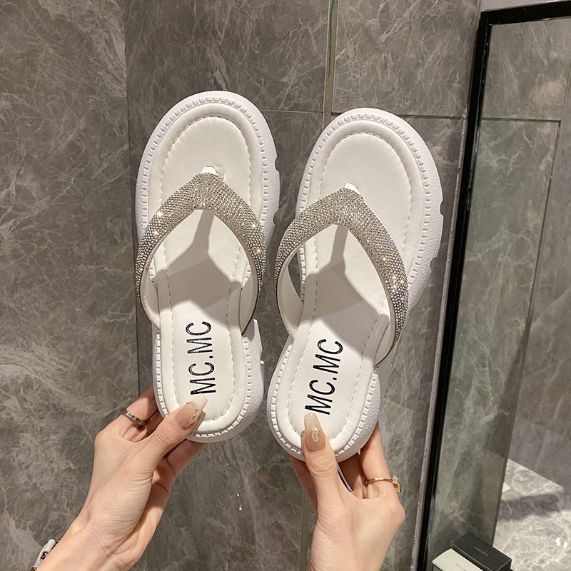 Strass Slippers Met Dikke Bodem Dames Zomer 2024 Nieuwe Mode Snuifje Platform Sandalen Gaan Uit Om De Hoogte Te Vergroten