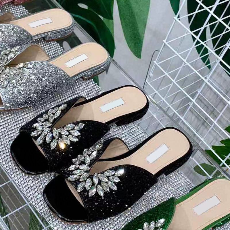 Zomer Nieuwe Platte Slippers Vrouwen Strass Versierd Ronde Neus Sandalen Schoenen Mode