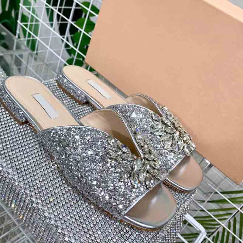 Zomer Nieuwe Platte Slippers Vrouwen Strass Versierd Ronde Neus Sandalen Schoenen Mode