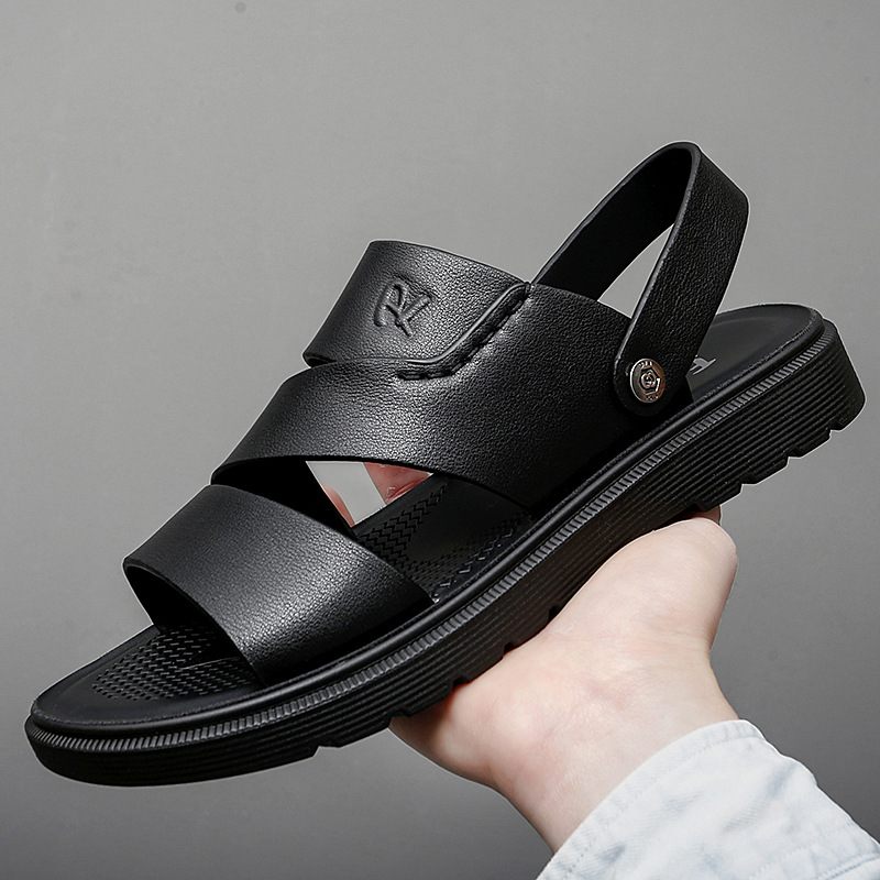 2024 Zomer Nieuwe Lederen Herensandalen Met Zachte Zool Mode Casual Strand Voor Tweeërlei Gebruik Slippers Schoenen