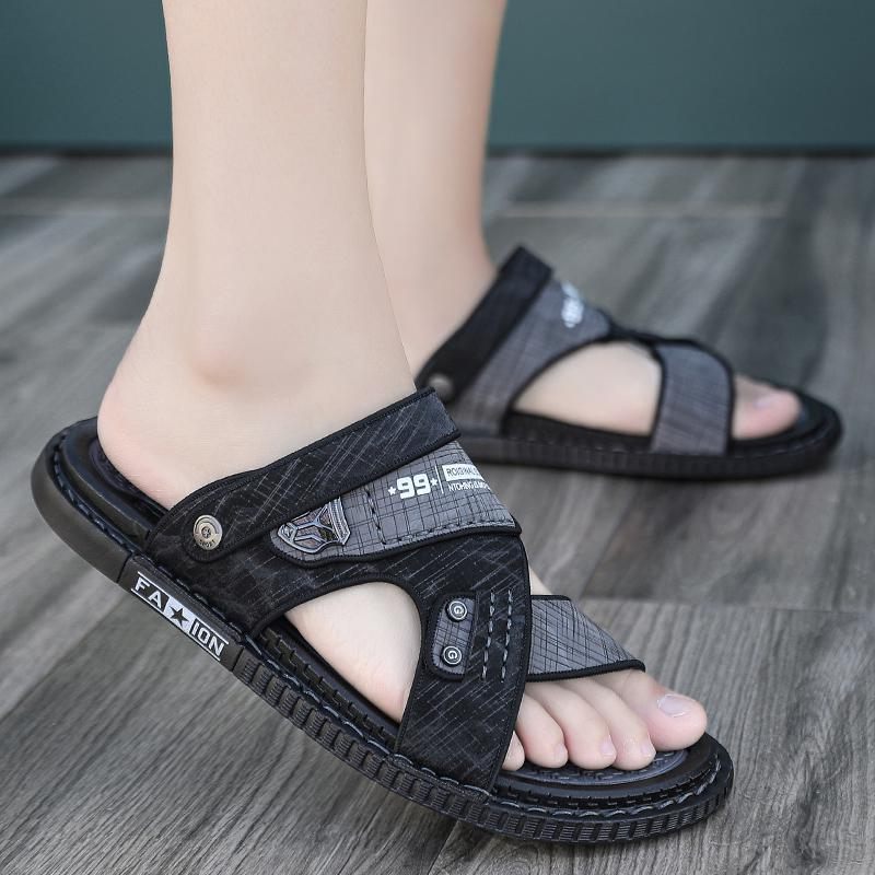 Herensandalen Voor Tweeërlei Gebruik Nieuwe Trendy Zomer Antislip Pantoffels Met Zachte Zolen Casual Sandalen Waterdicht