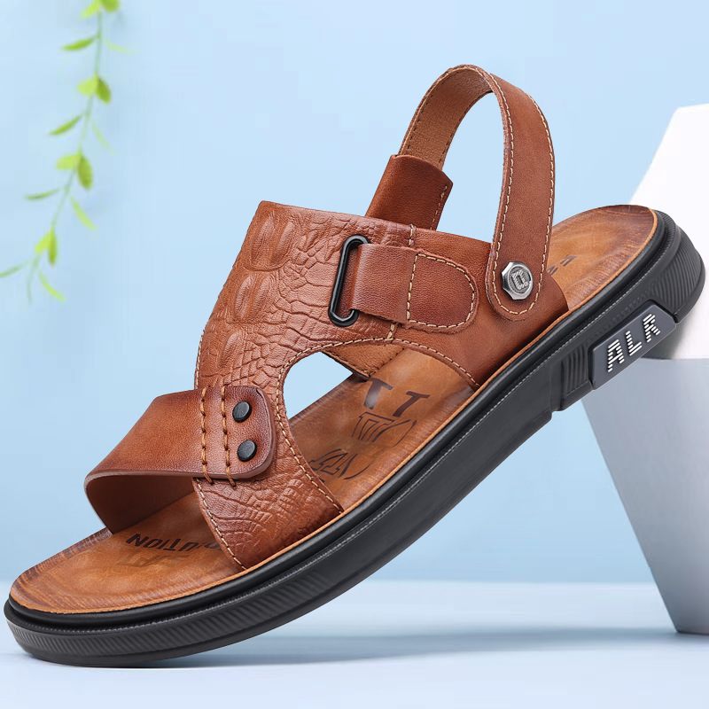 Sandalen Heren Strandschoenen 2024 Nieuwe Zomer Herenschoenen Leer Dikke Bodem Antislip Dual-use Slijtvaste Rijsandalen Slippers Schoenen