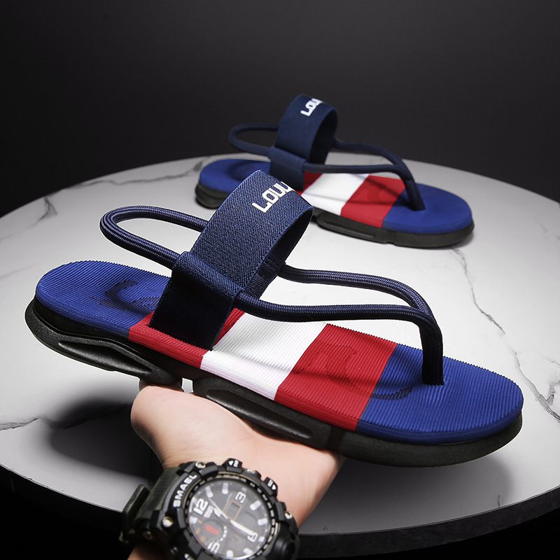 Zomer 2024 Nieuwe Slippers Heren Trendy Strandsandalen Antislip Deodorant Slijtvaste Casual