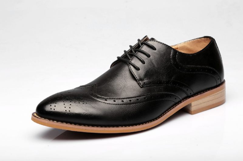 Grote Maat 45 Business Herenschoenen 46 Lente En Herfst Nieuwe Brogue Schoenen Gesneden Spitse Neus Casual Kleding Mannen