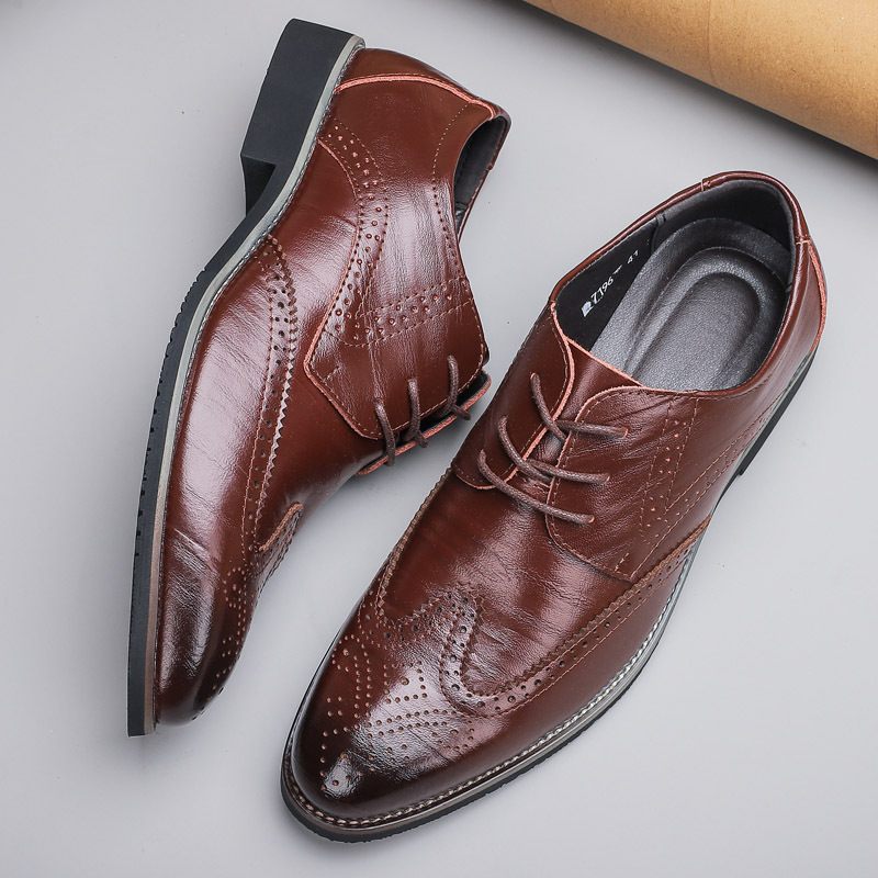 Herenschoenen Brogue-schoenen Geklede Kledingschoenen Zakelijke Vrijetijdsschoenen Grote Maat Lente Lage Top Gesneden Lederen Oppervlak Gentleman