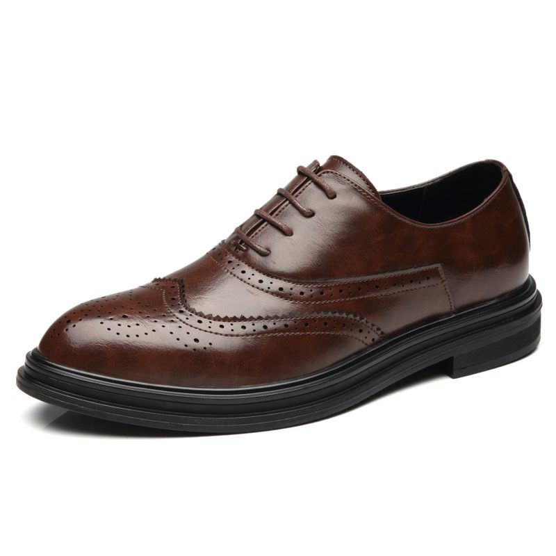 Herfst Heren Geklede Schoenen Spitse Neus Brogue Trend Jeugd Business Casual