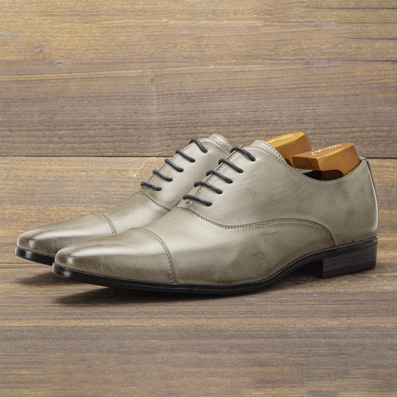 Hoogwaardige Oxford-schoenen Met Spitse Neus Zakelijke Herenschoenen Comfortabele Klassieke Geklede Schoenen Retro Gepolijste