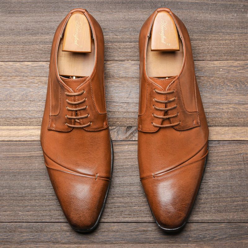 Hoogwaardige Oxford-schoenen Met Spitse Neus Zakelijke Herenschoenen Comfortabele Klassieke Geklede Schoenen Retro Gepolijste