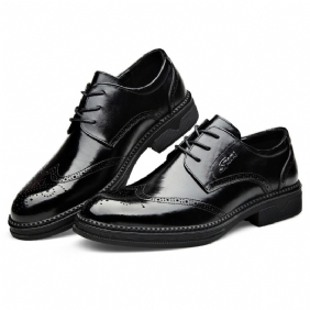 Nieuwe Stijl Koe Jurk Schoenen Heren Brogue Casual Herenschoenen Mode Veterschoenen Comfortabele Ademende Zakelijke Kleding