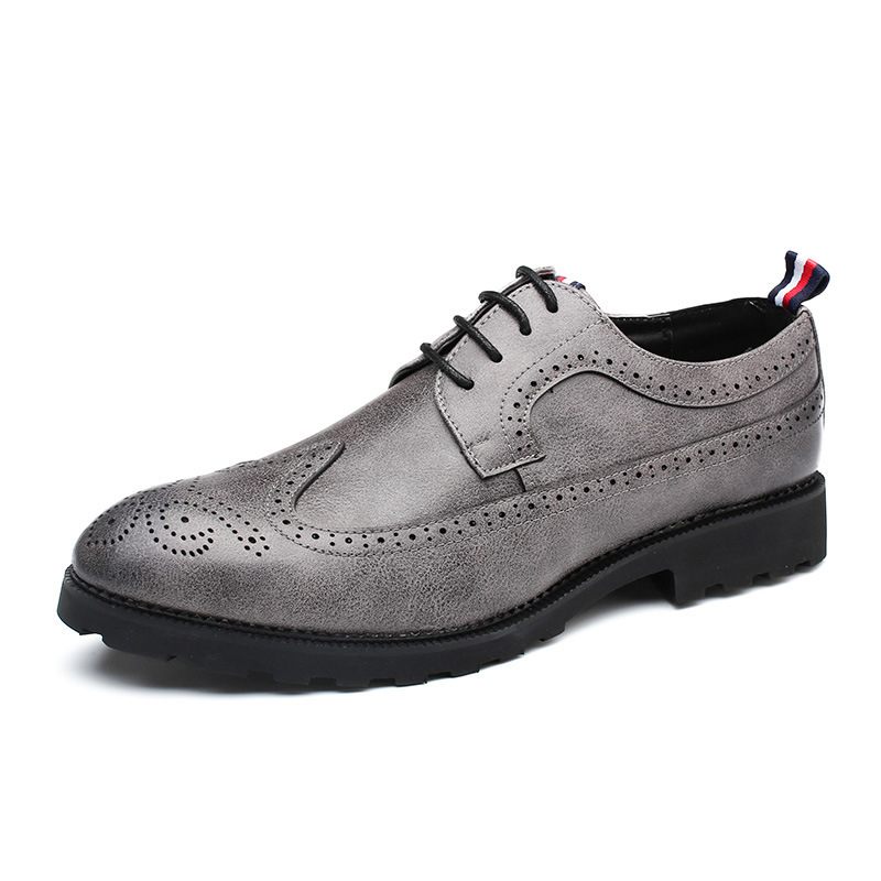 Nieuwe Zakelijke Herenschoenen Brogue Schoenen Gesneden Retro Trend Heren Geklede