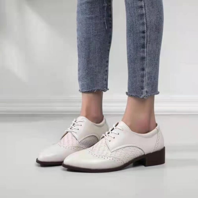 2024 Nieuwe Oxford Platte Schoenen Dames- En Herenschoenen Brogue Gesneden Jurk Veterschoenen Damesschoenen