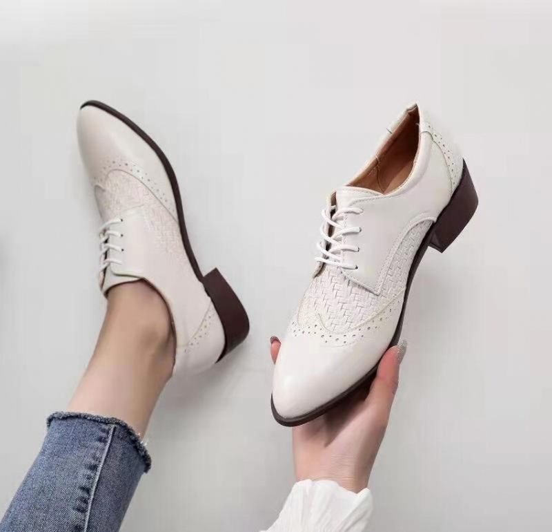 2024 Nieuwe Oxford Platte Schoenen Dames- En Herenschoenen Brogue Gesneden Jurk Veterschoenen Damesschoenen