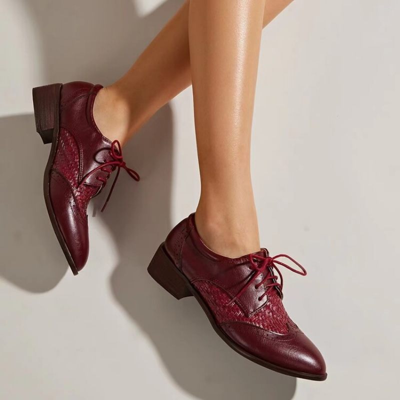 2024 Nieuwe Oxford Platte Schoenen Dames- En Herenschoenen Brogue Gesneden Jurk Veterschoenen Damesschoenen