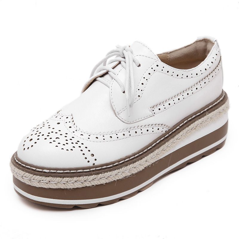 2024 Nieuwe Ronde Neus Dikke Zool Muffin Schoenen Platte Retro Kwastje Casual Loafers